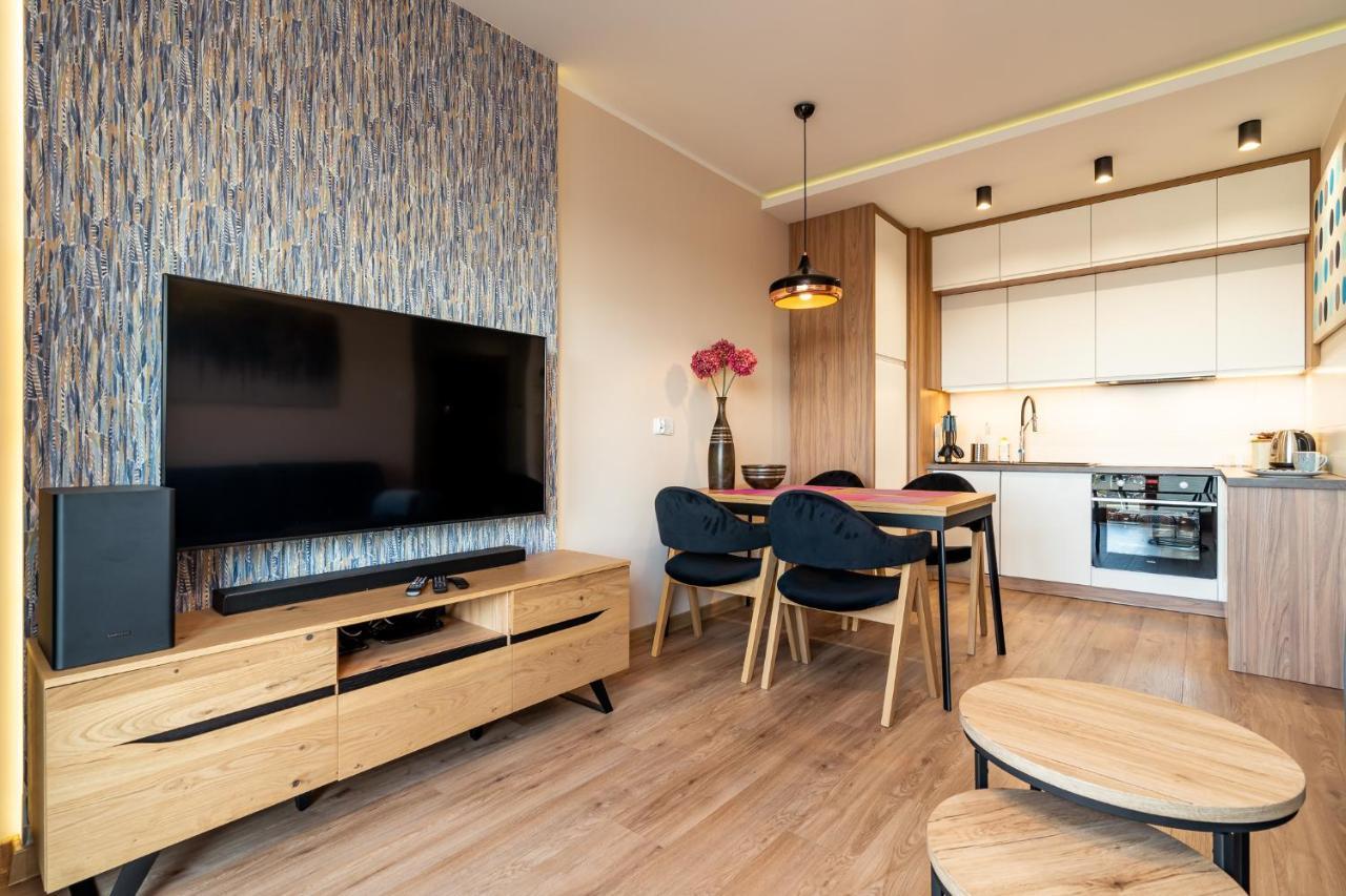 Apartamenty W Gdansku - Zajezdnia Wrzeszcz, Grudziadzka 4B Bagian luar foto