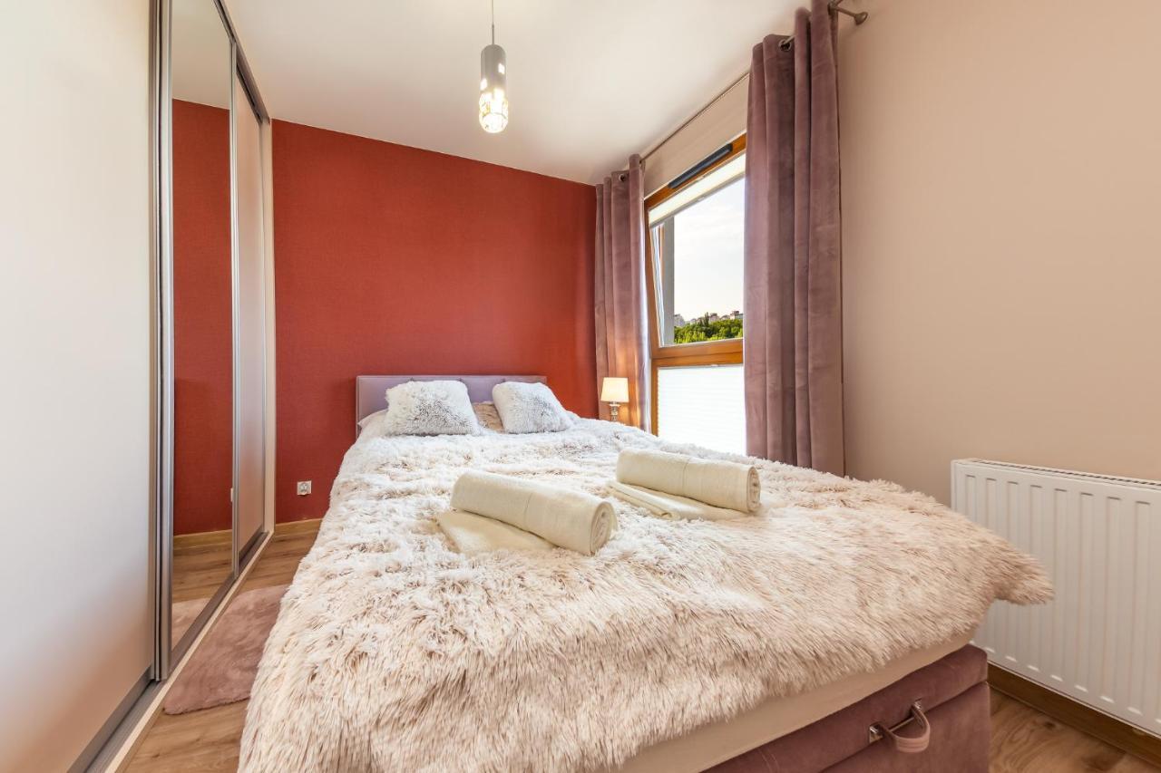 Apartamenty W Gdansku - Zajezdnia Wrzeszcz, Grudziadzka 4B Bagian luar foto