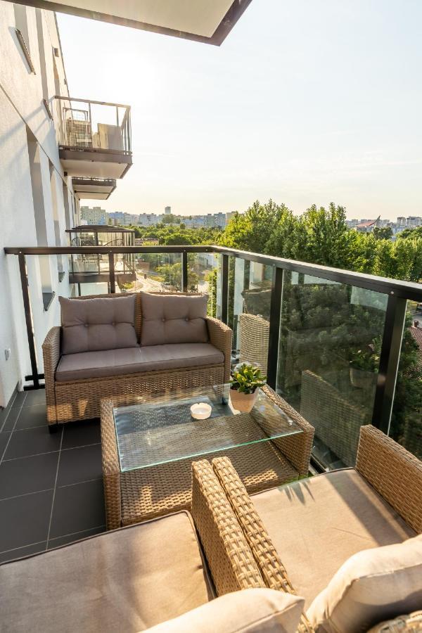 Apartamenty W Gdansku - Zajezdnia Wrzeszcz, Grudziadzka 4B Bagian luar foto
